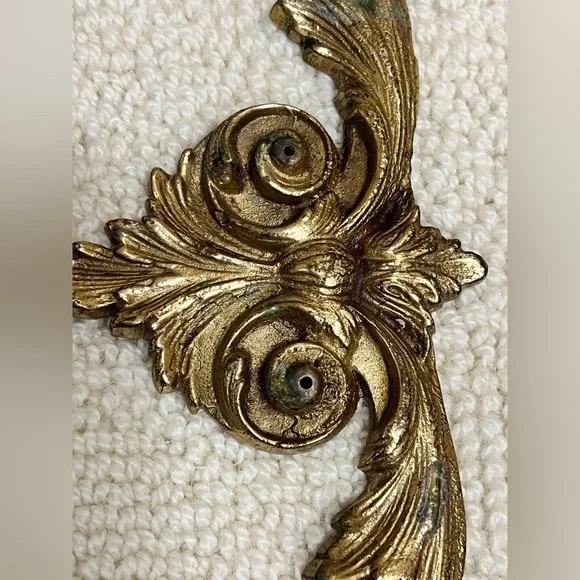 Vintage Solid Brass Wall Decor Ornament Plaque Topper Furniture Accent - Picture 4 of 16